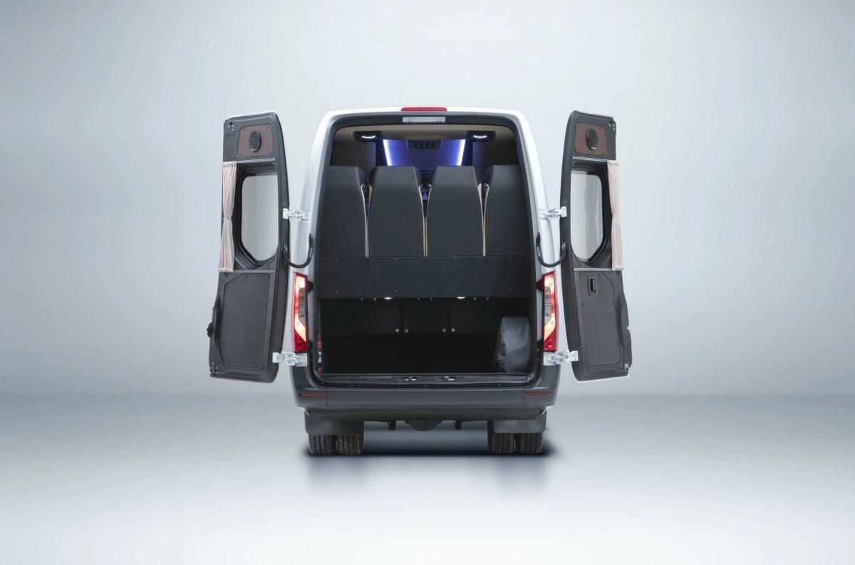 Mercedes Benz Sprinter 516