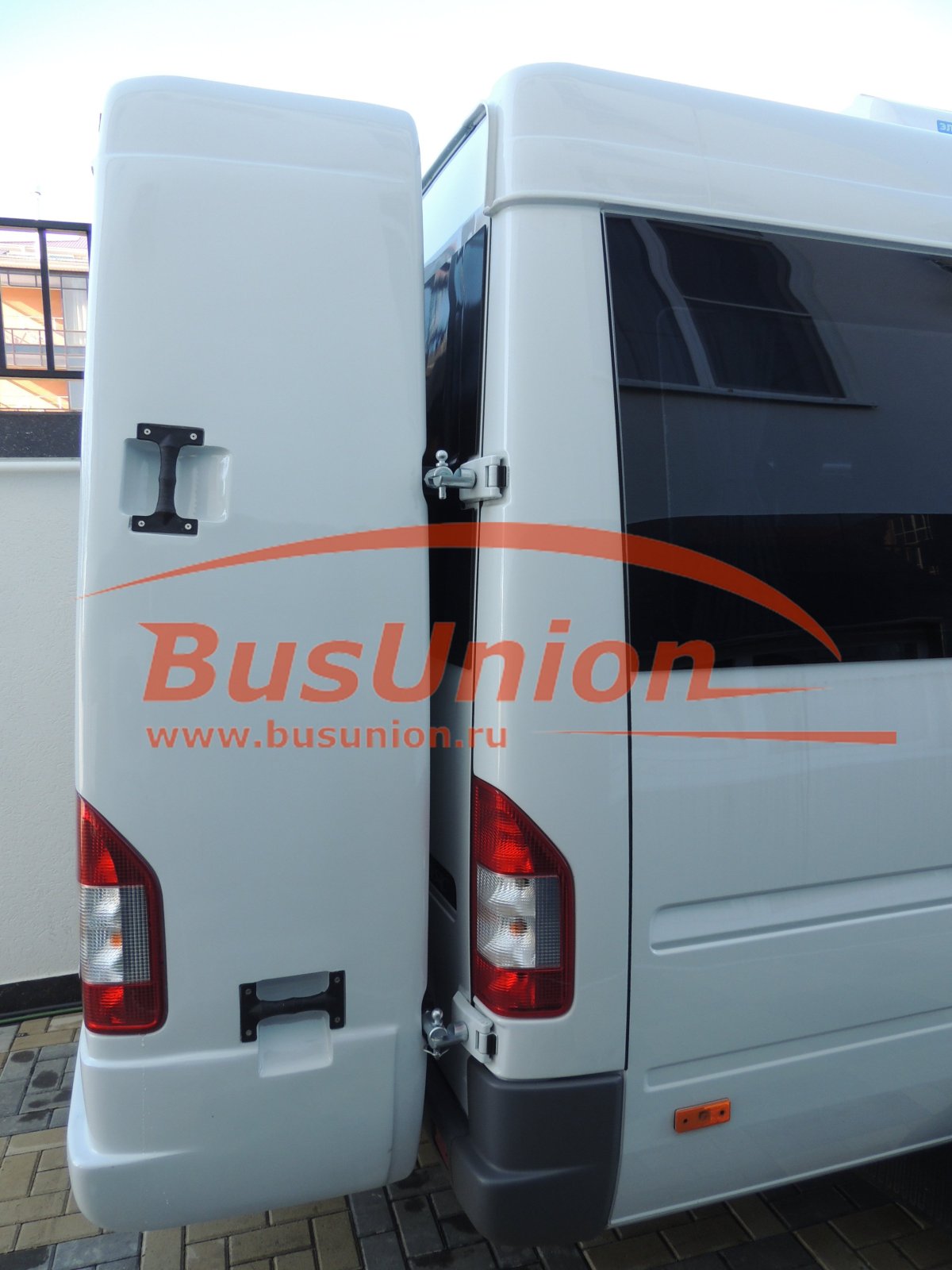 Багажник для Мерседес Спринтер на заднюю дверь