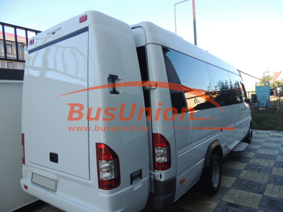 Навесной багажник на Мерседес Спринтер