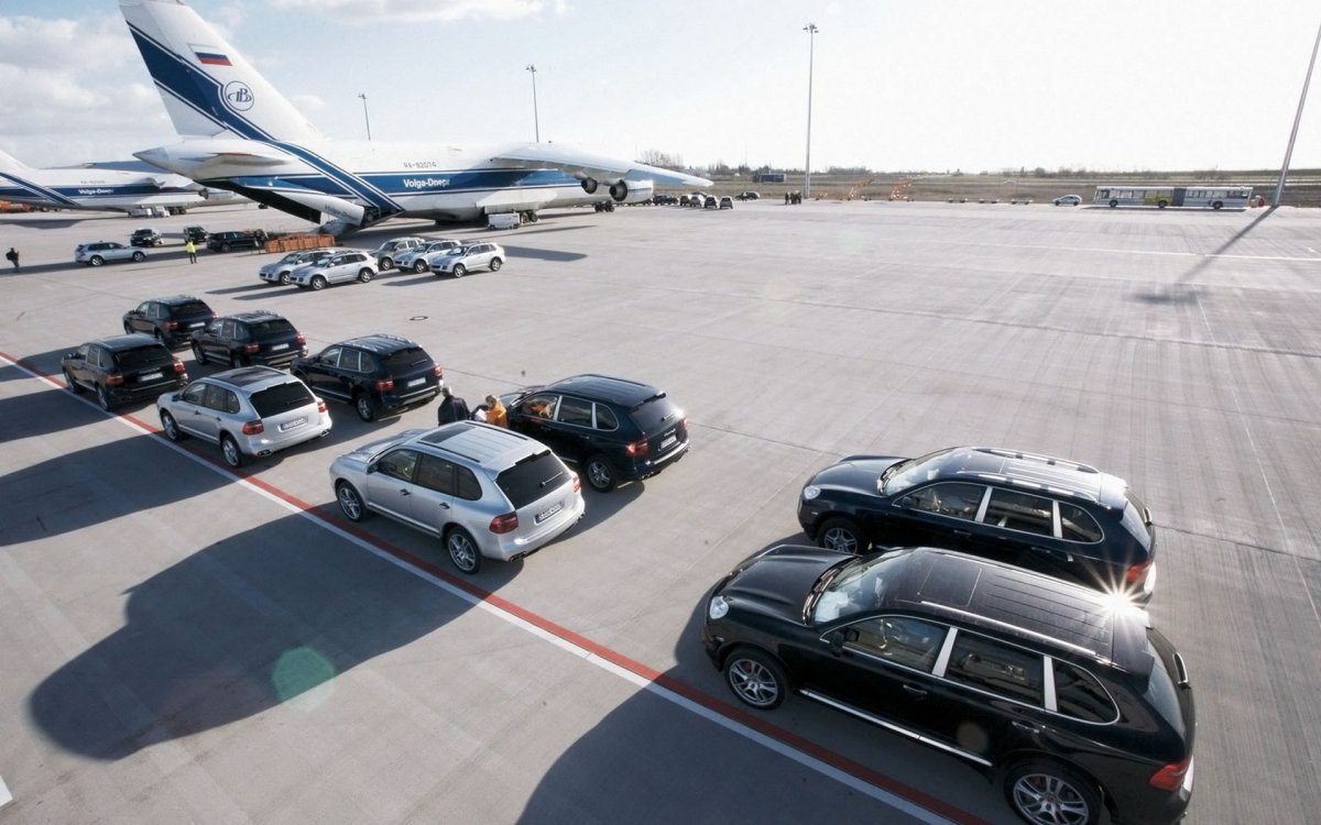 Порше Кайен Донецкий аэропорт