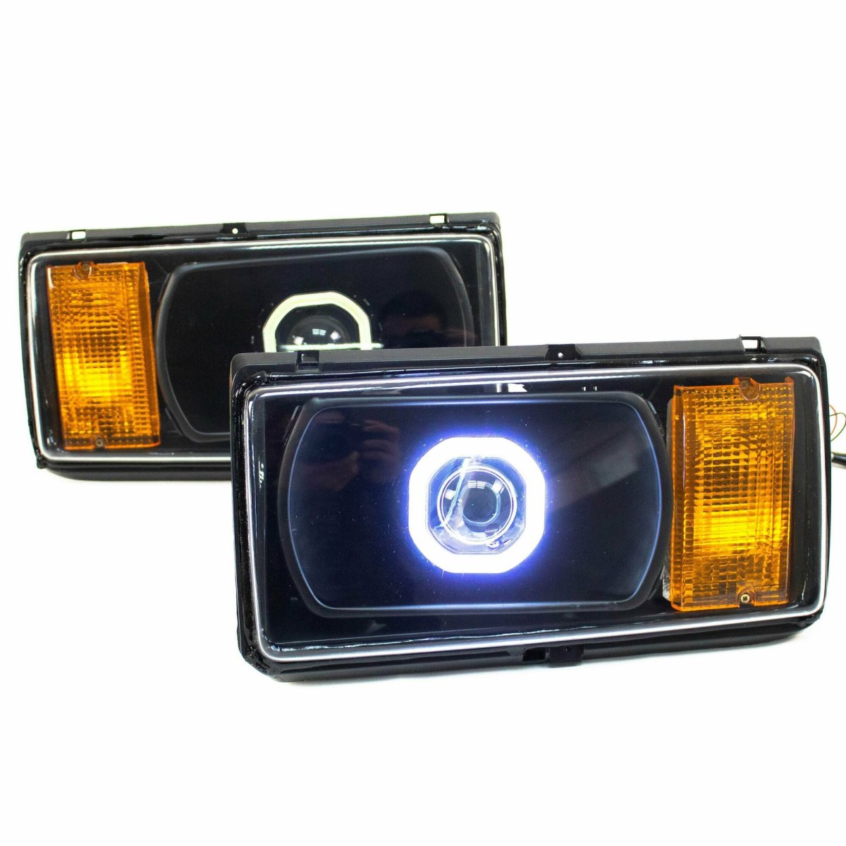 ВАЗ 2104 фары ангельские