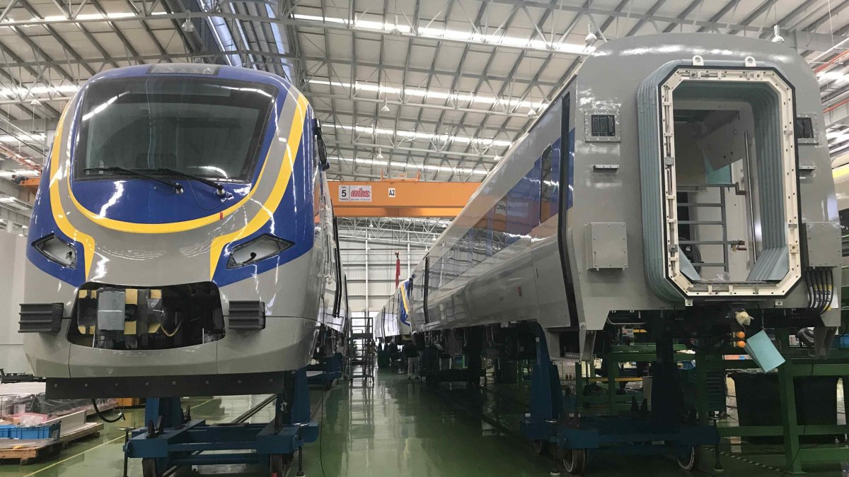 Метро поезд 81-740