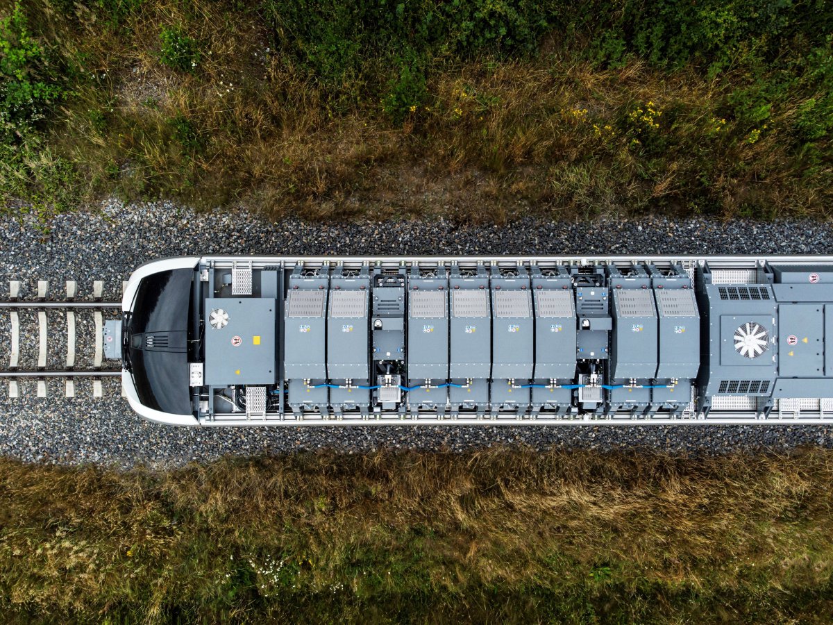 Гибридны поезд ГАЗ