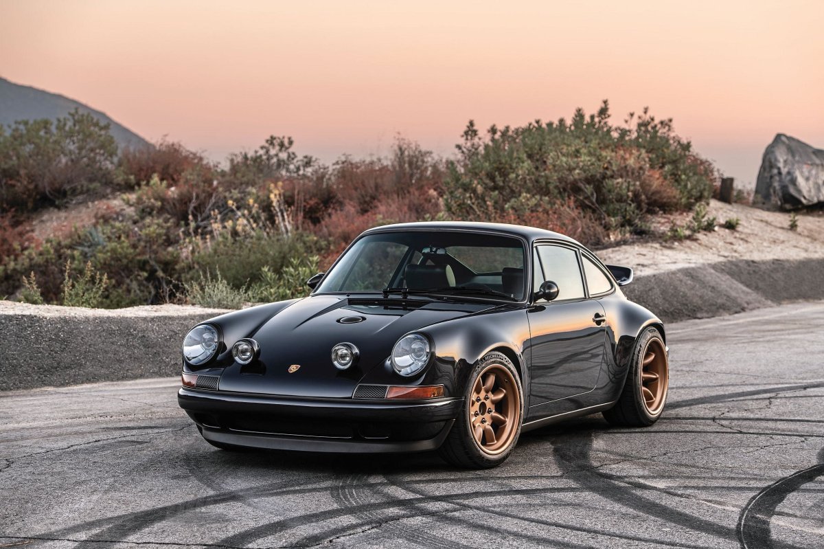 Porsche 911 Singer DLS