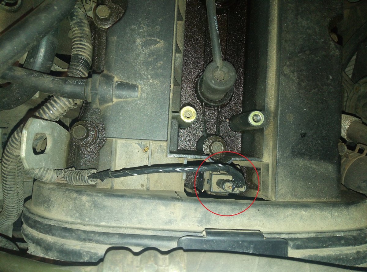 Датчике коленвала Lacetti 1.6