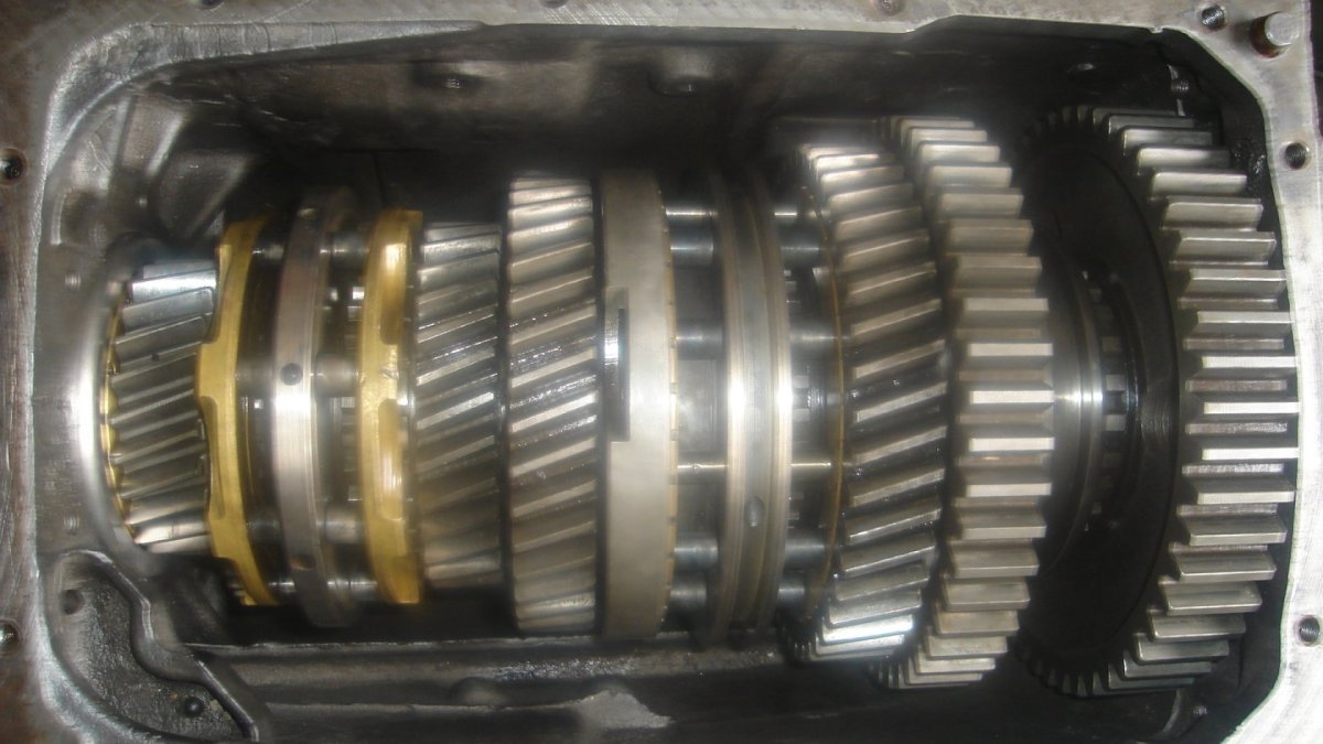 Вторичный вал КПП КАМАЗ 152 В сборе