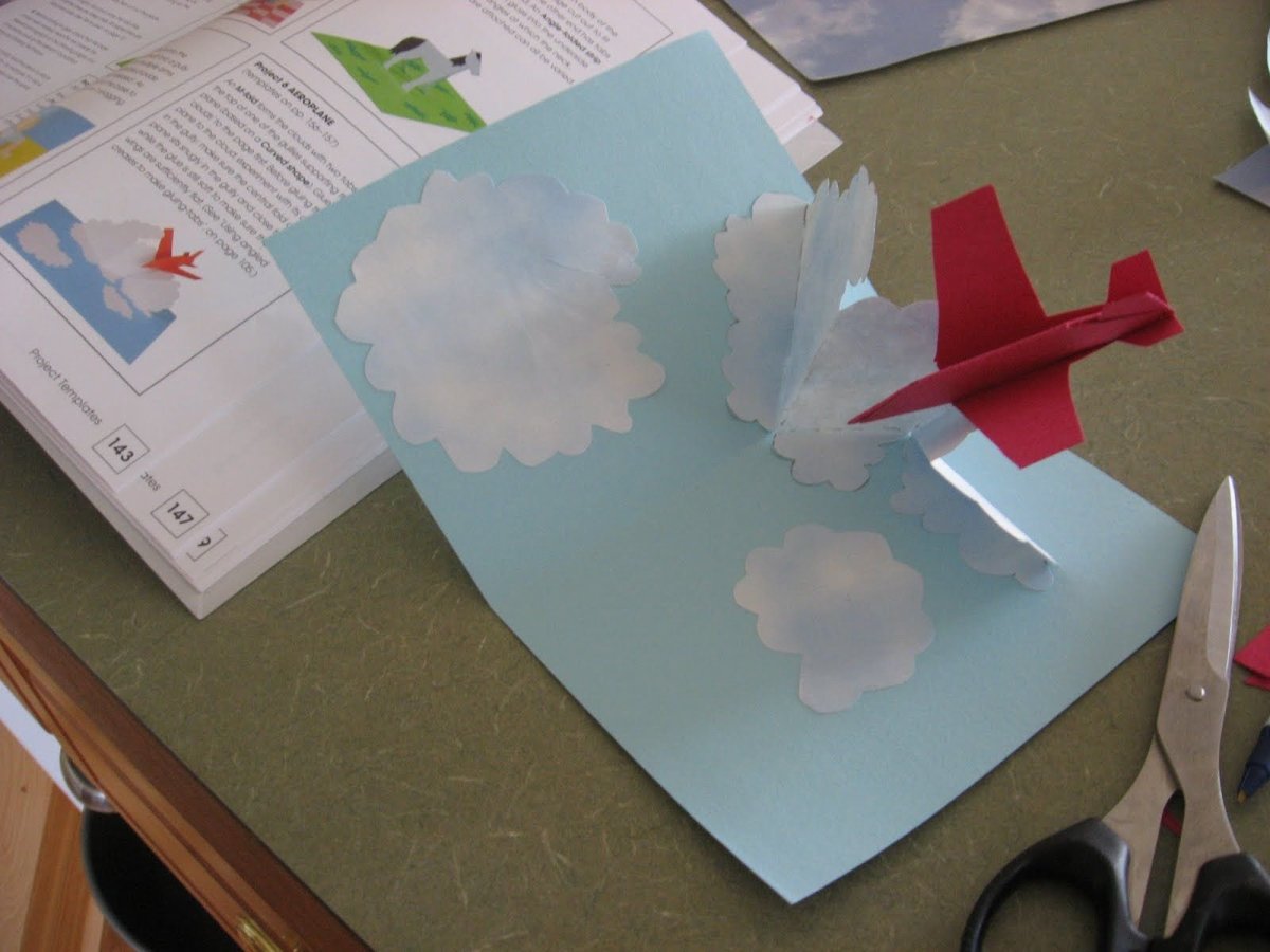Поделка самолет из бумаги