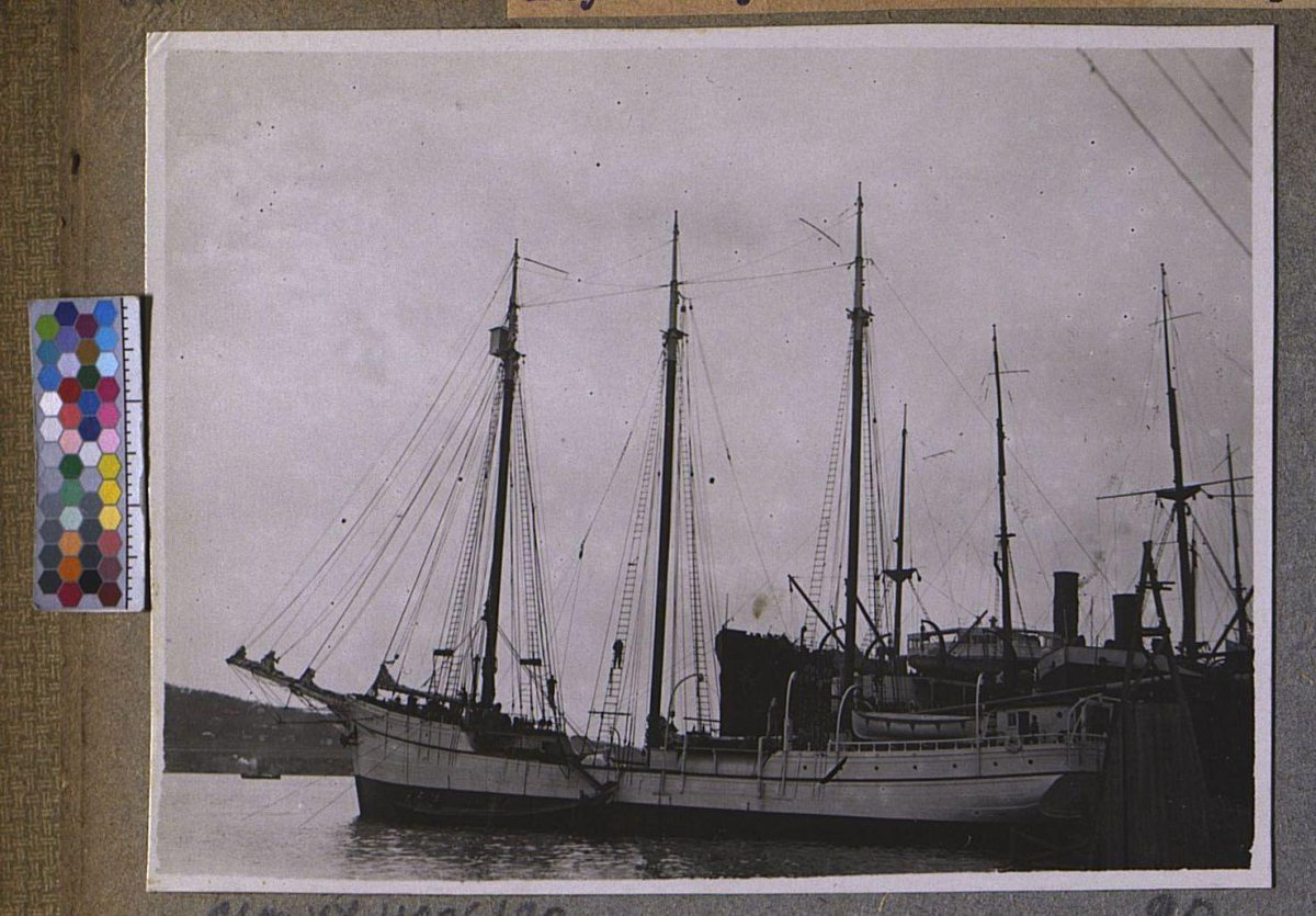 Паровая шхуна Ермак