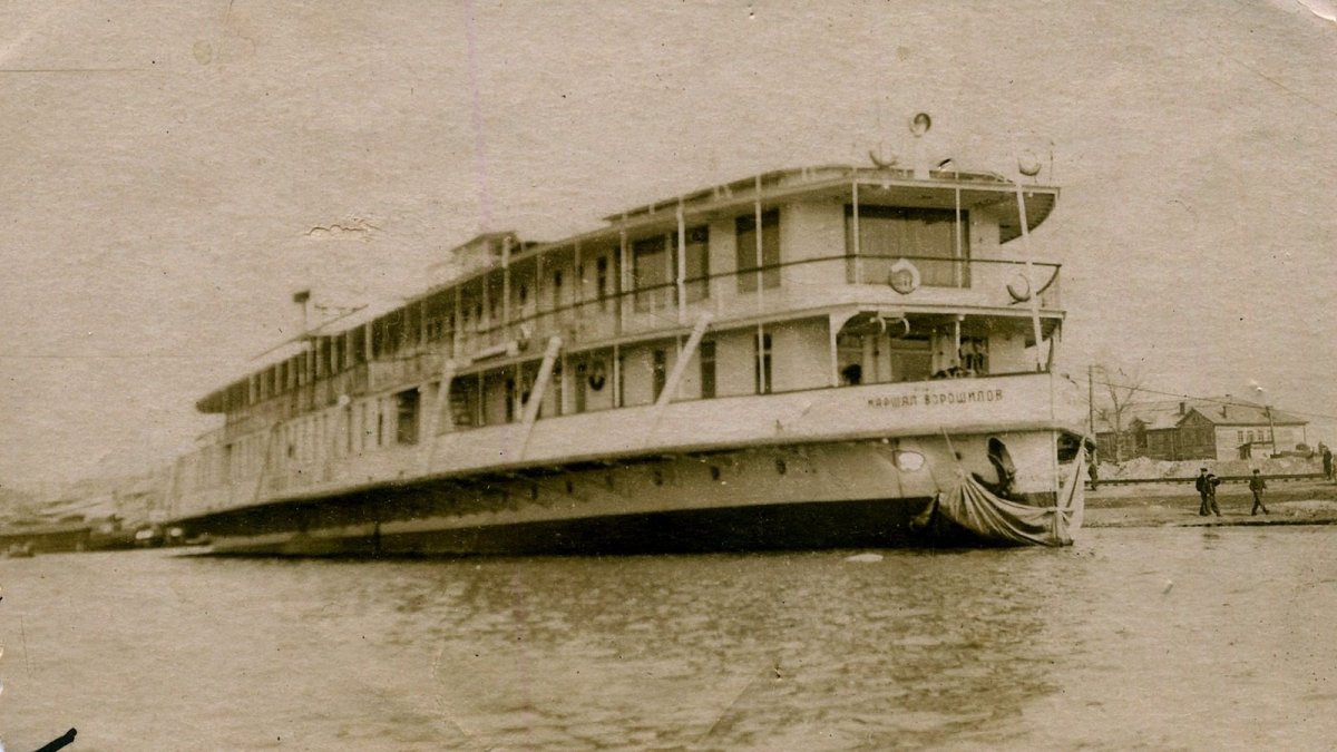 Речной пароход князь Багратион