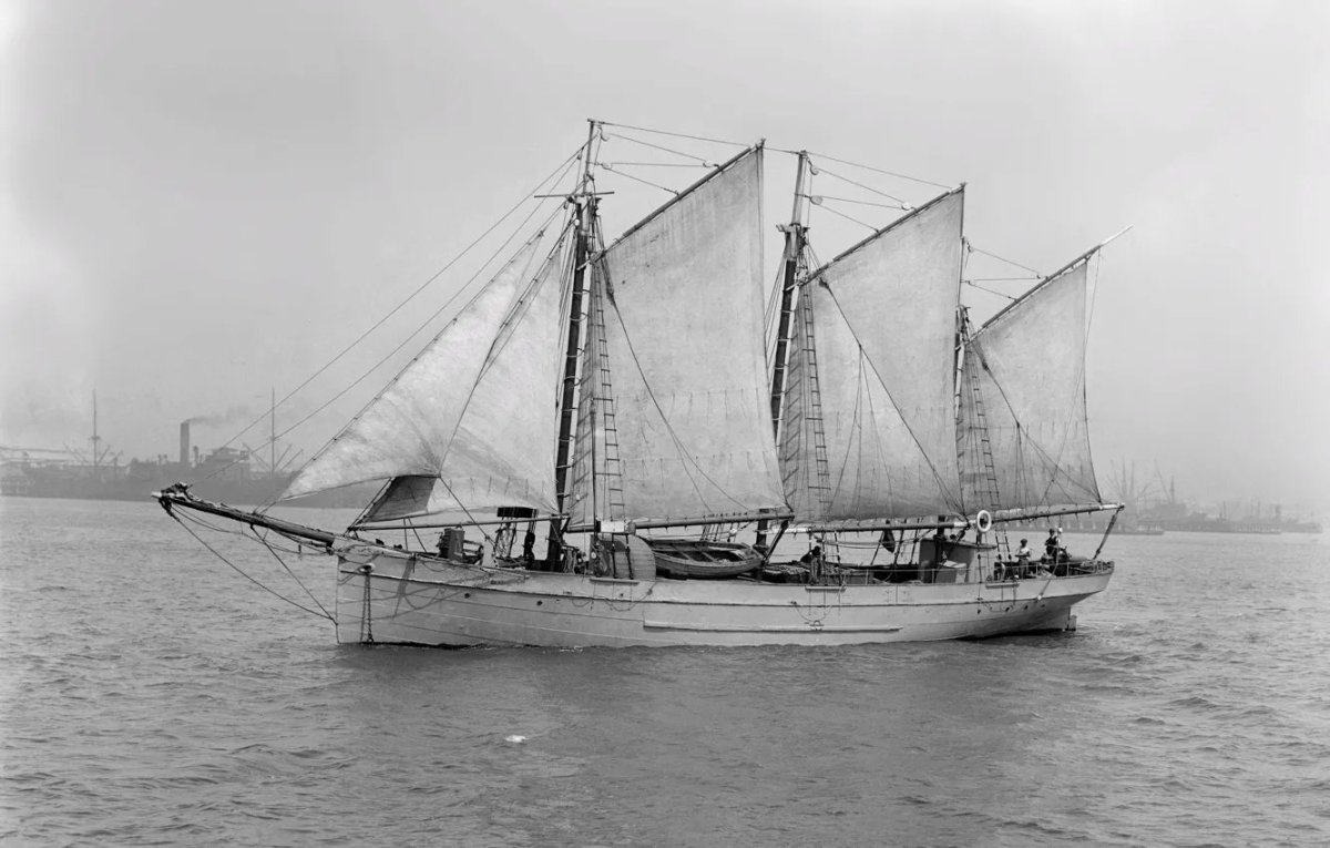 Шхуна Зеетойфель