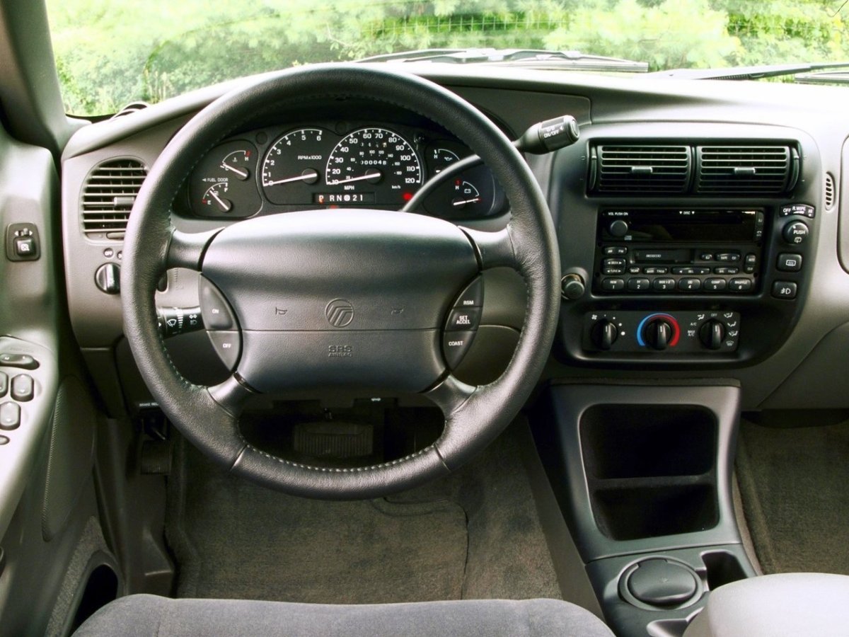 Mercury Mountaineer 1997