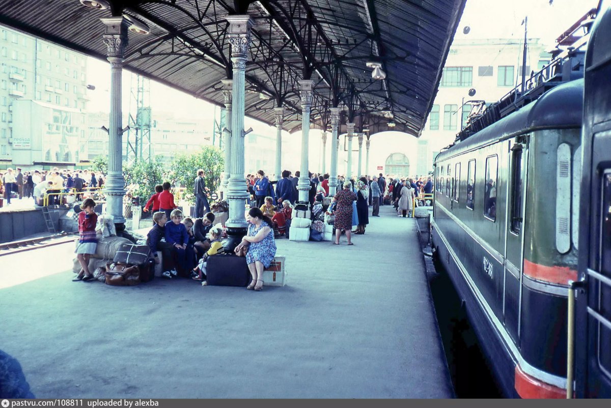 Москва Ярославский вокзал перрон