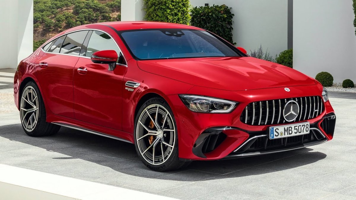 Мерседес АМГ ГТ 63