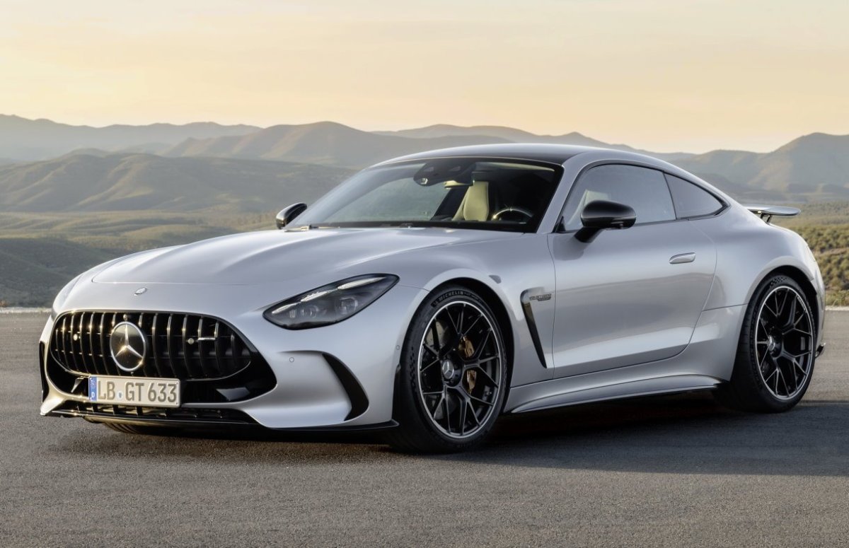 Mercedes AMG gt 63