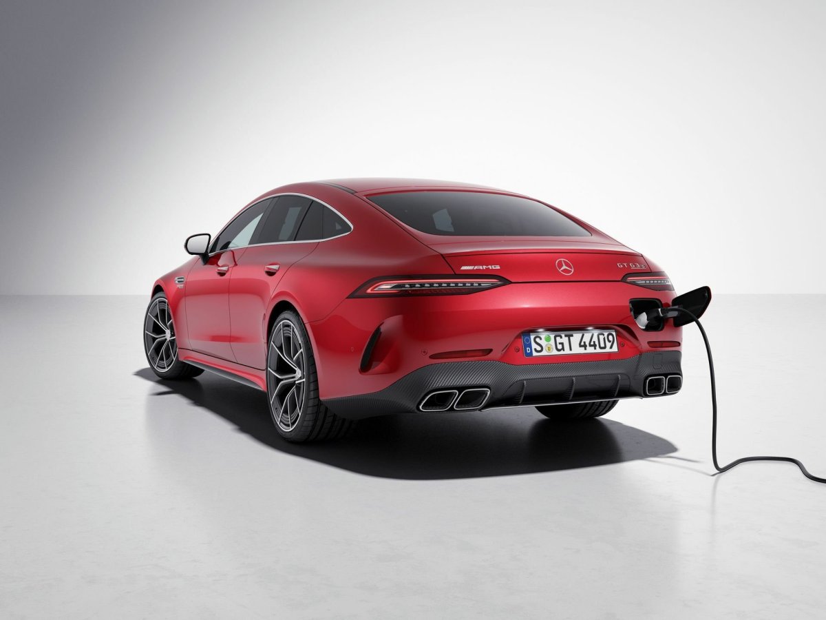 Мерседес лифтбек