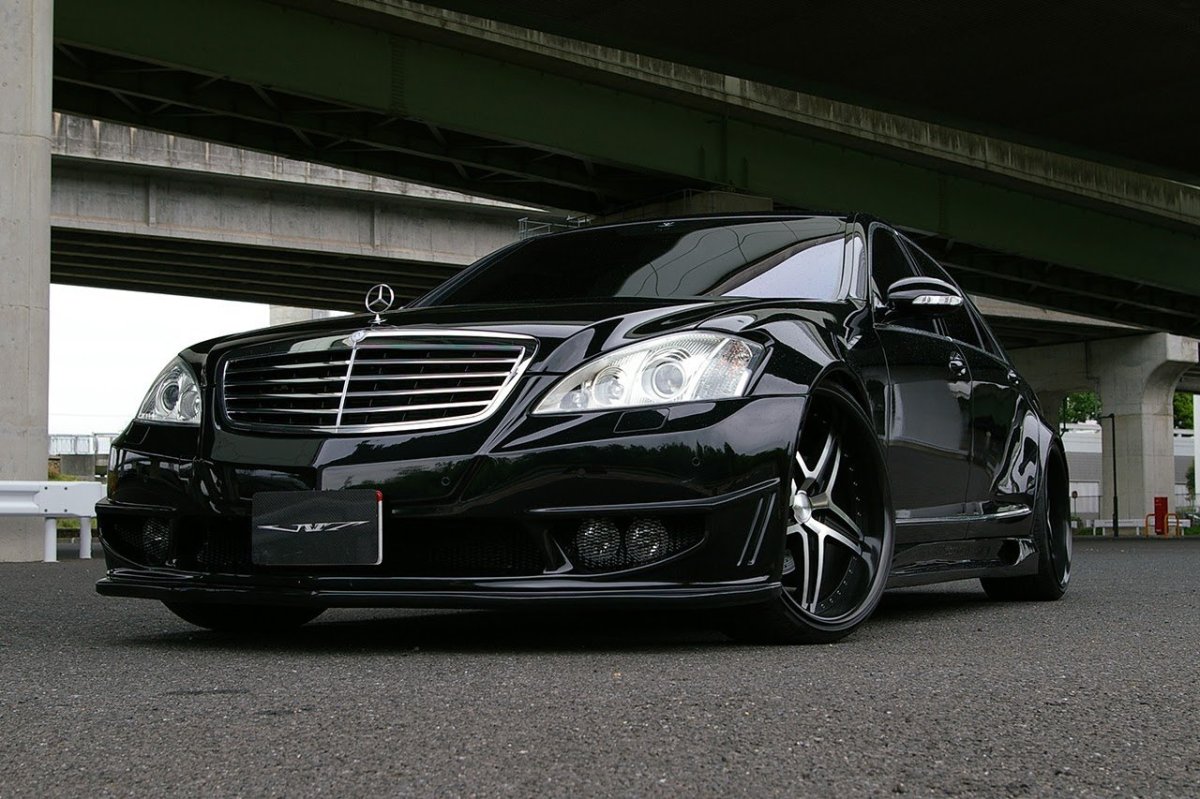 Mercedes s class w221