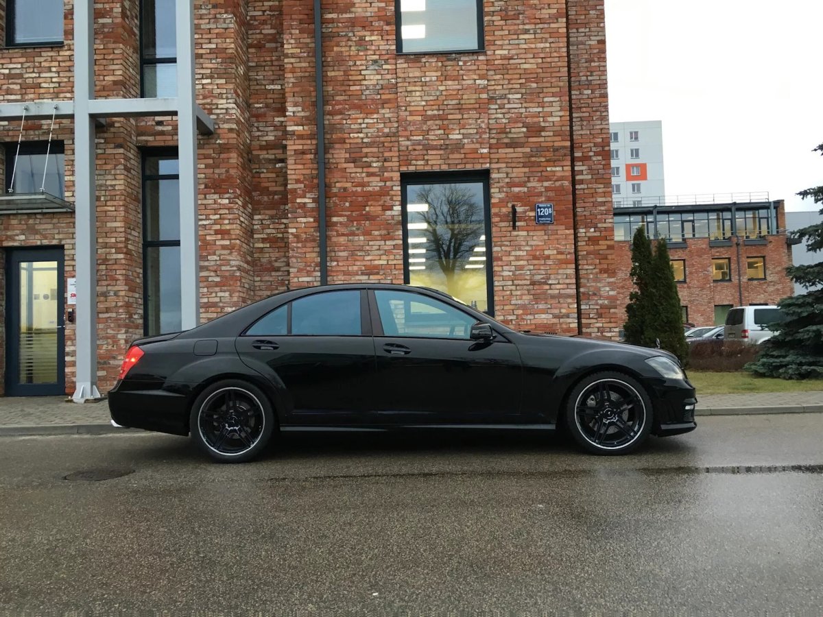 Мерседес w221 r18