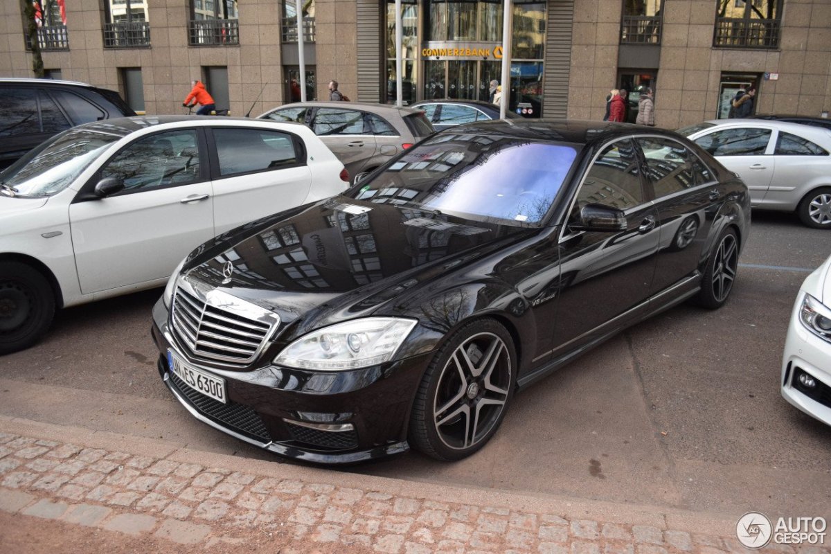 Мерседес s63 AMG w221