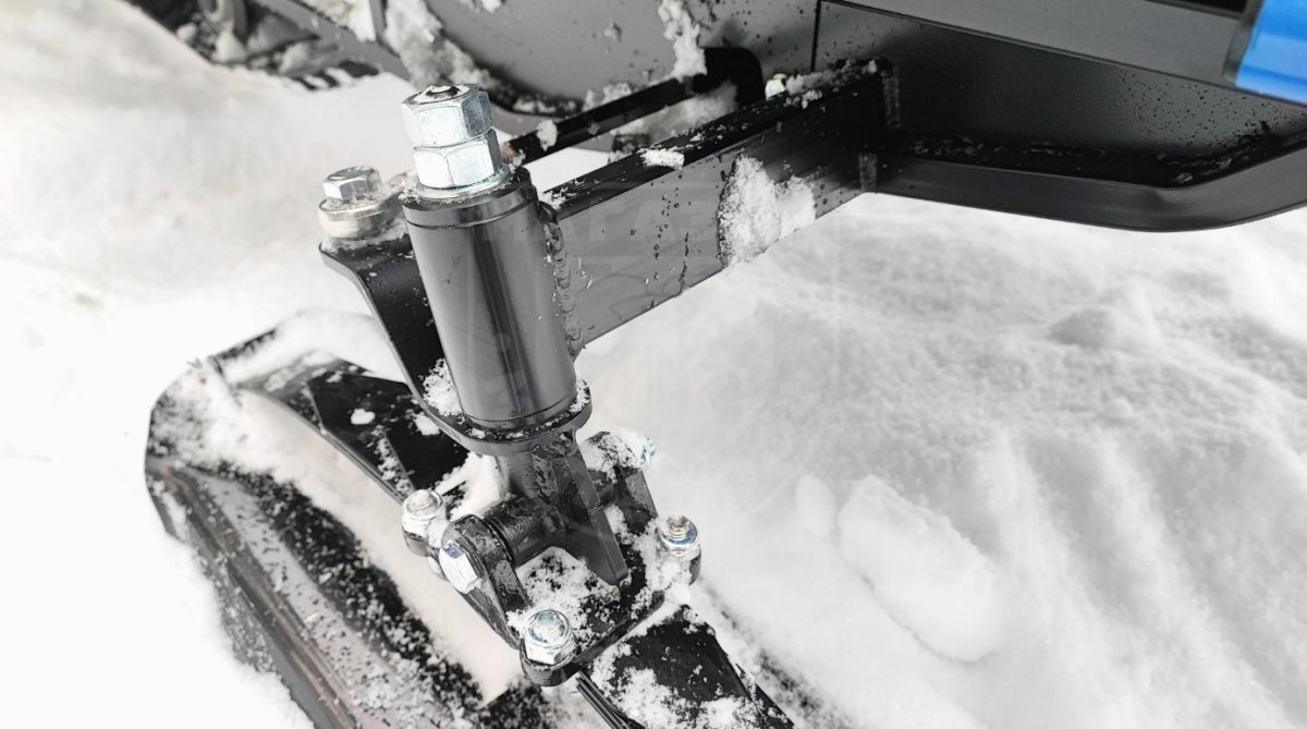 Снегоход CF Moto