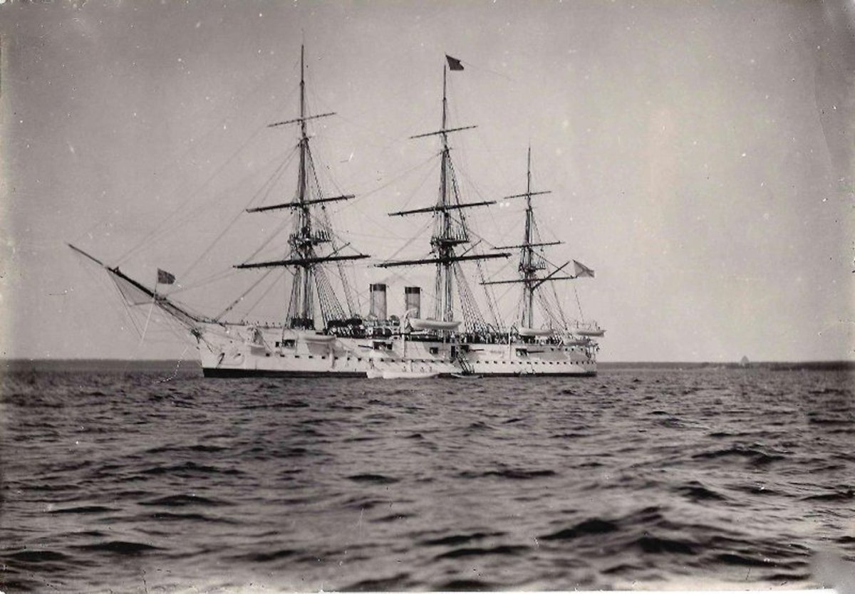 Броненосный крейсер герцог Эдинбургский