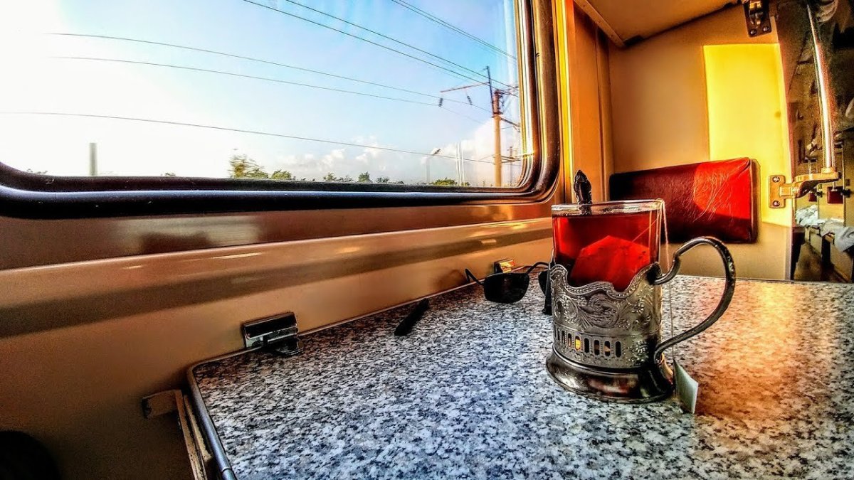 Окно поезда