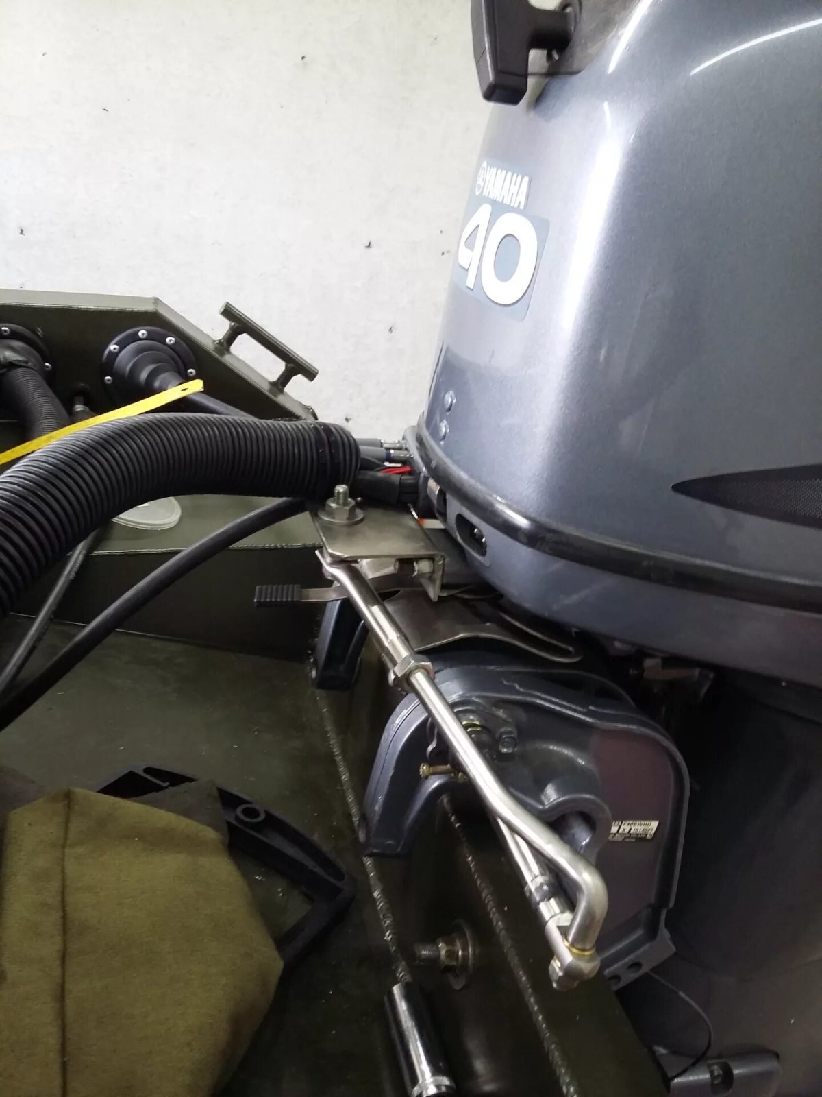 Yamaha 40 Лодочный мотор