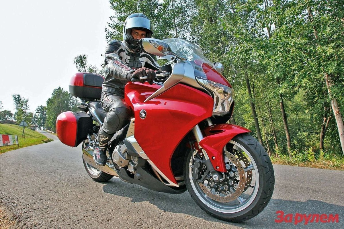 VFR 1200 автомат