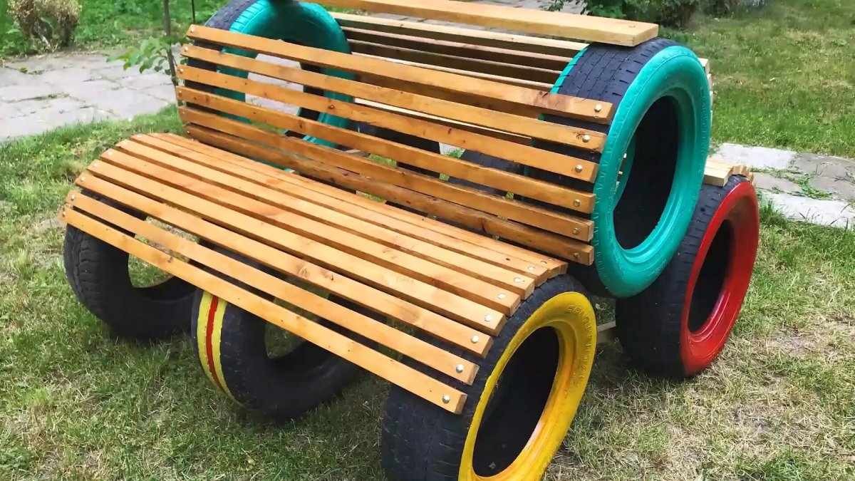 Скамейка из колес