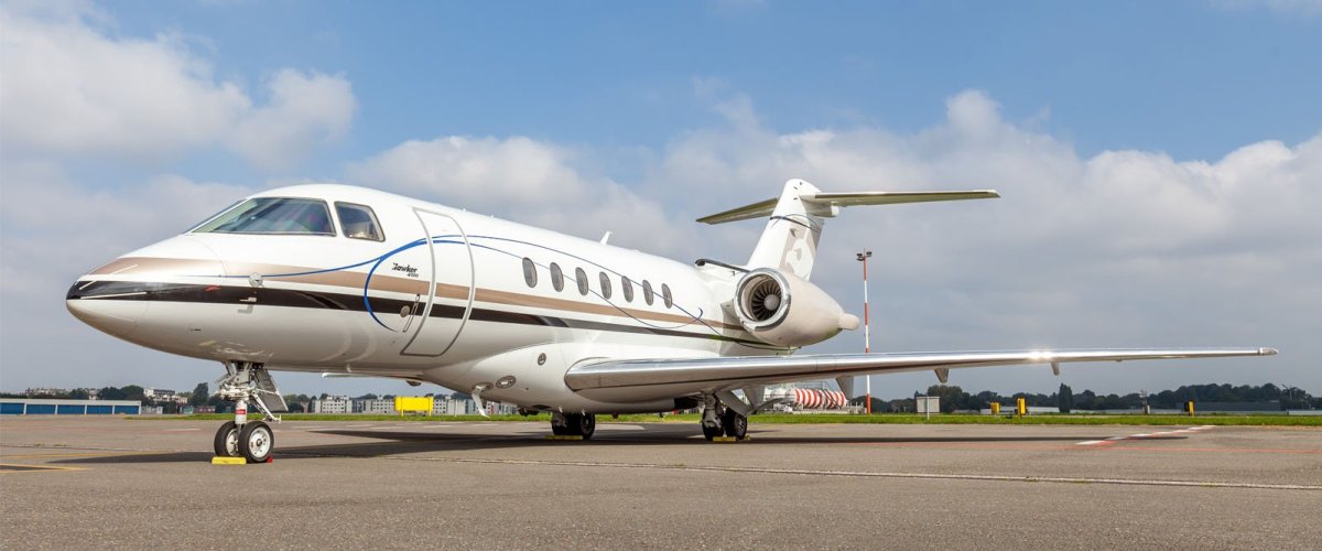 Hawker 4000