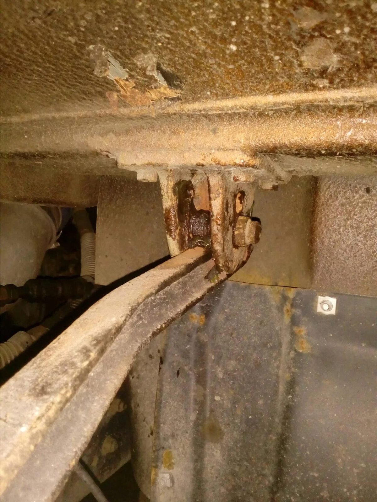 Торсион кабины КАМАЗ 55102