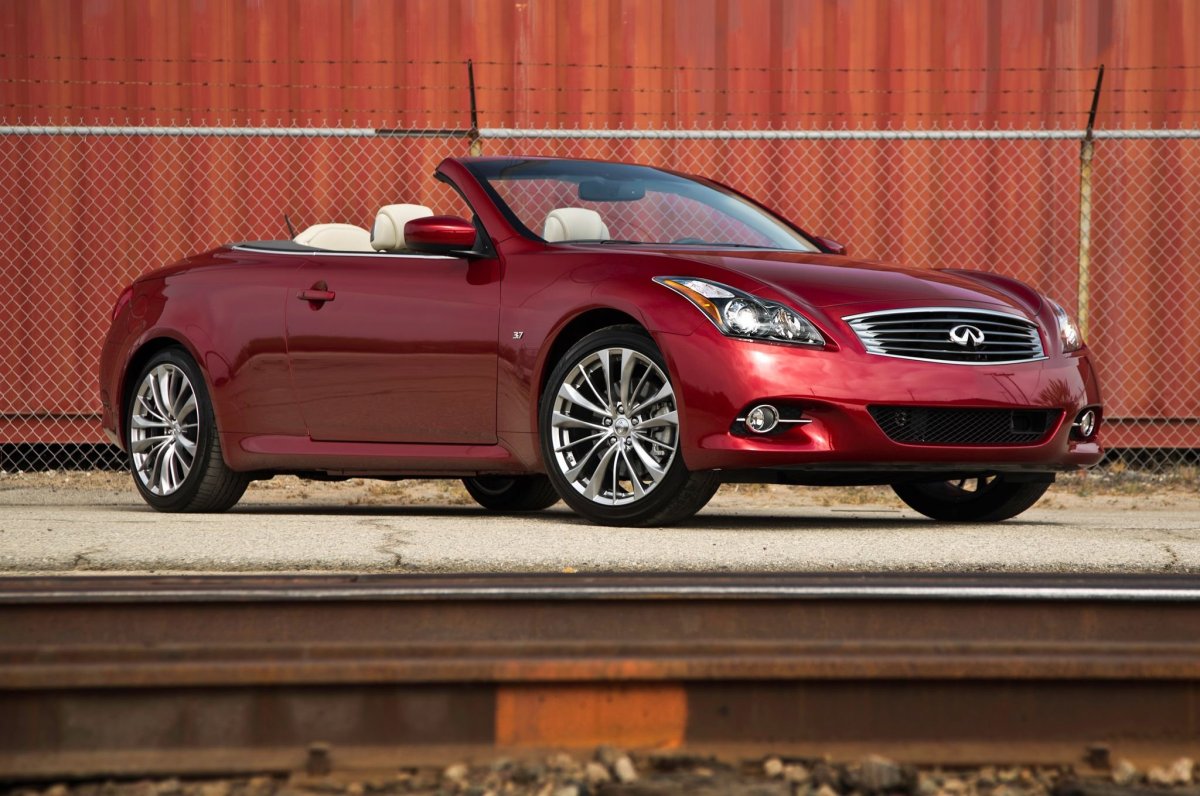 Infiniti q60 Convertible