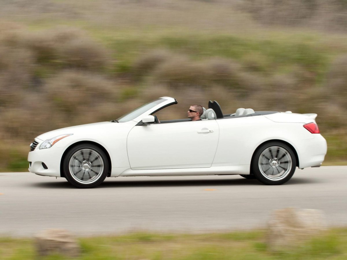 Infiniti q60 Cabrio