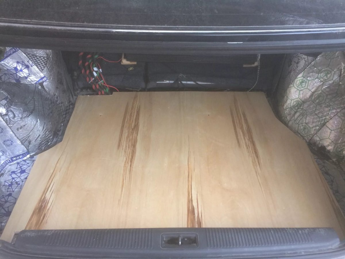 Пол багажника Хендай акцент драйв