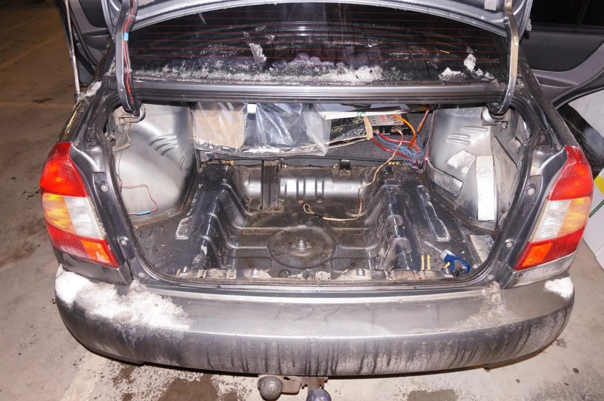 Обесшумить багажник акцент ТАГАЗ