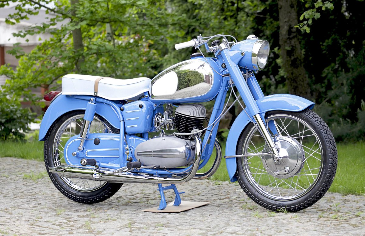 Паннония Делюкс 250