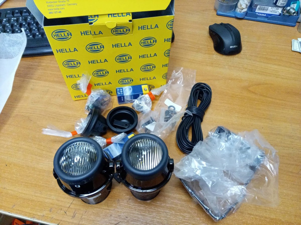 ПТФ гольф 4 HELLA