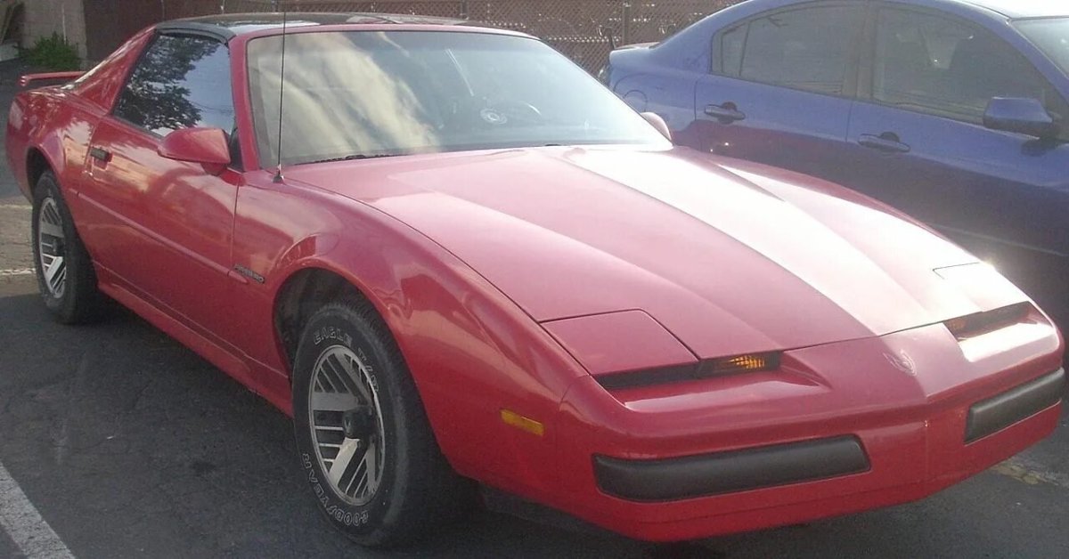 Pontiac Firebird 1985