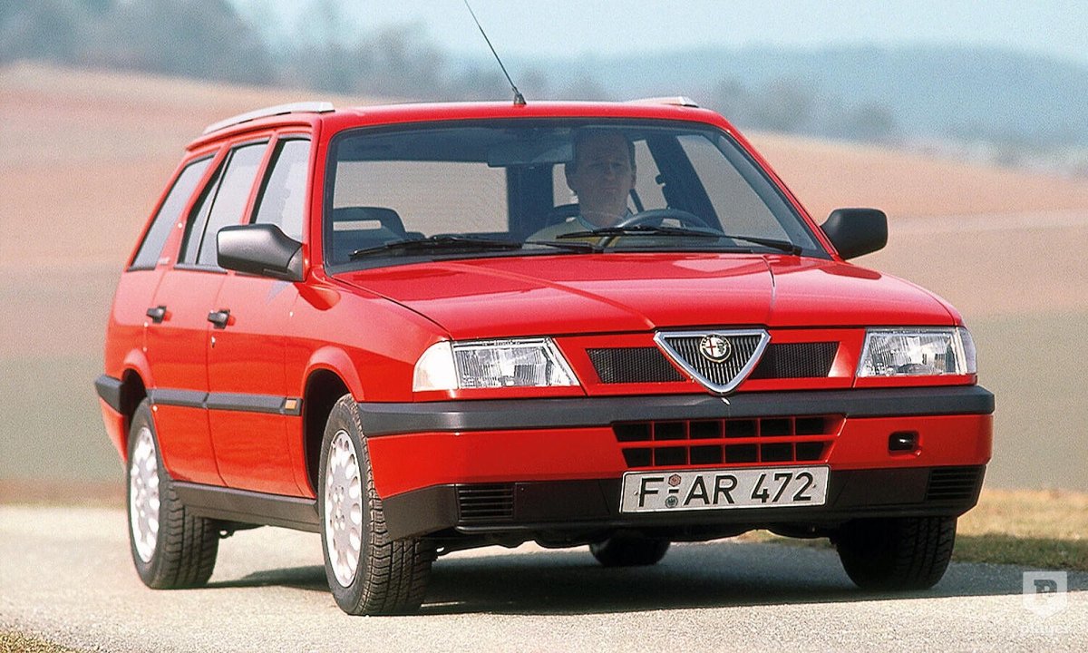 Alfa Romeo 33 1990