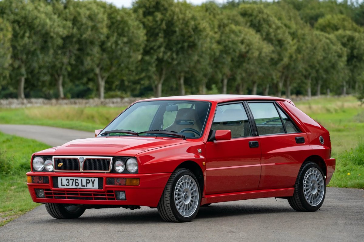 Lancia Delta i
