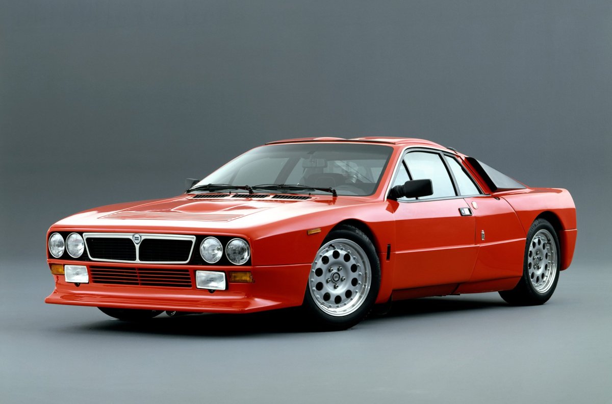 Lancia 037
