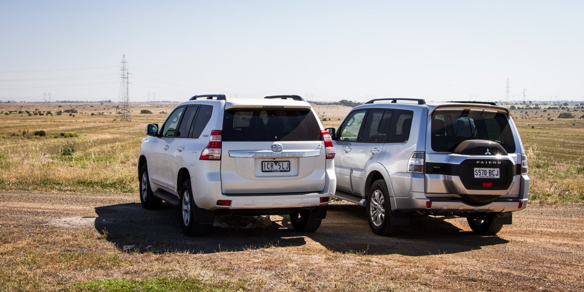 Land Cruiser 200 vs Prado