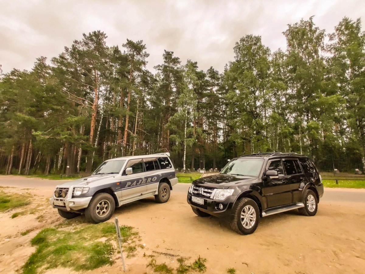 Pajero 3 vs Pajero 4