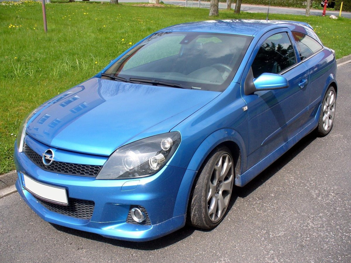 Opel Astra OPC 2008