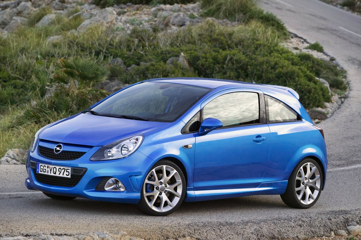 Опель Корса 2008 OPC