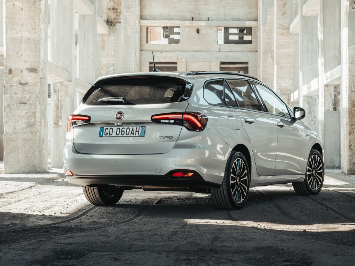 Фиат типо универсал 2020