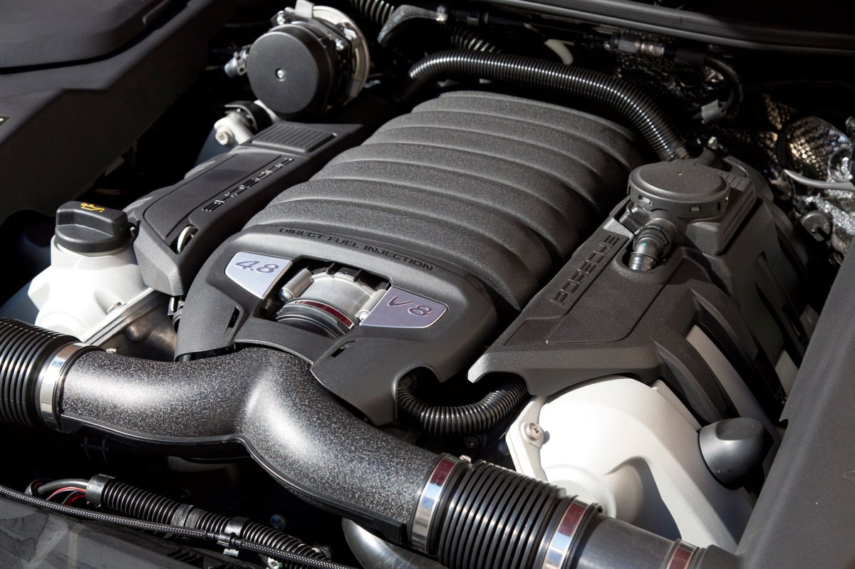 Мотор Кайен 4.8