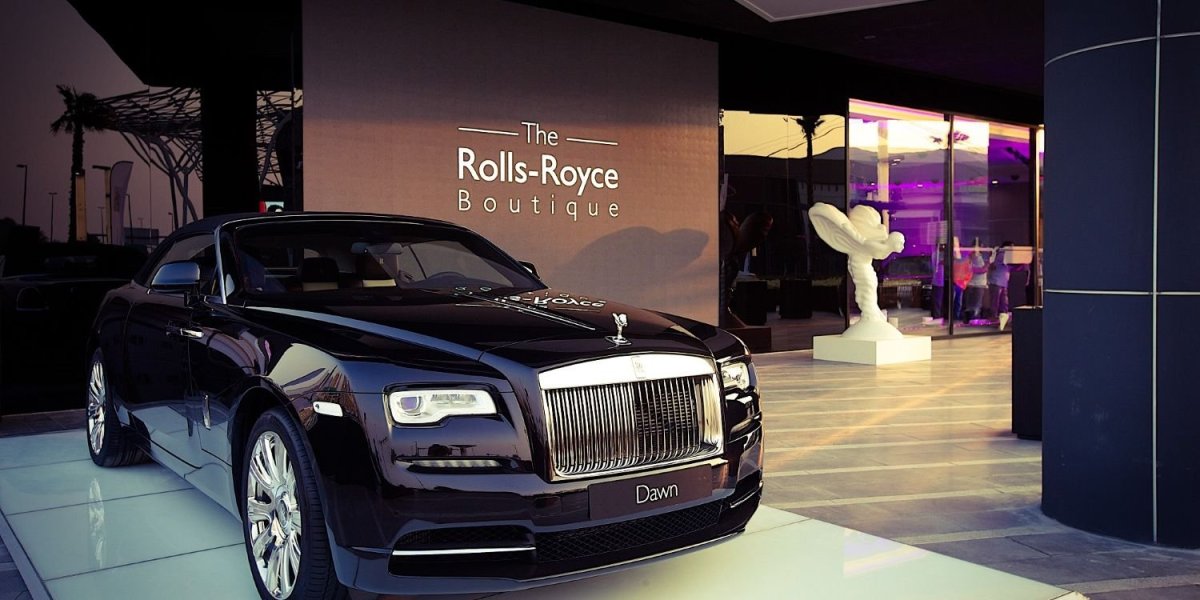 Роллс Ройс Генезис